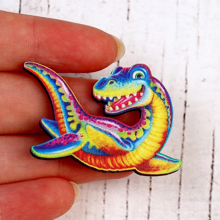 Деревянный значок «Плезиозавр»