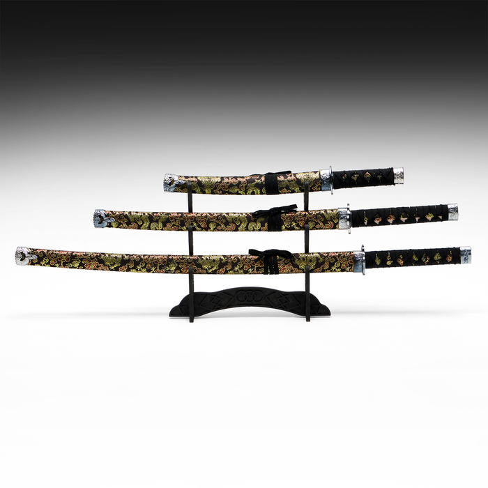 Макет оружия «Сувенирные катаны на подставке 3в1. Драконы на чёрном», подарочный набор, ножны ткань, 47 см; 70 см; 89 см