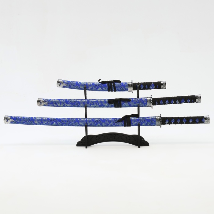 Макет оружия «Сувенирные катаны на подставке 3в1. Драконы на синем», подарочный набор, ножны ткань, 47 см; 70 см; 89 см