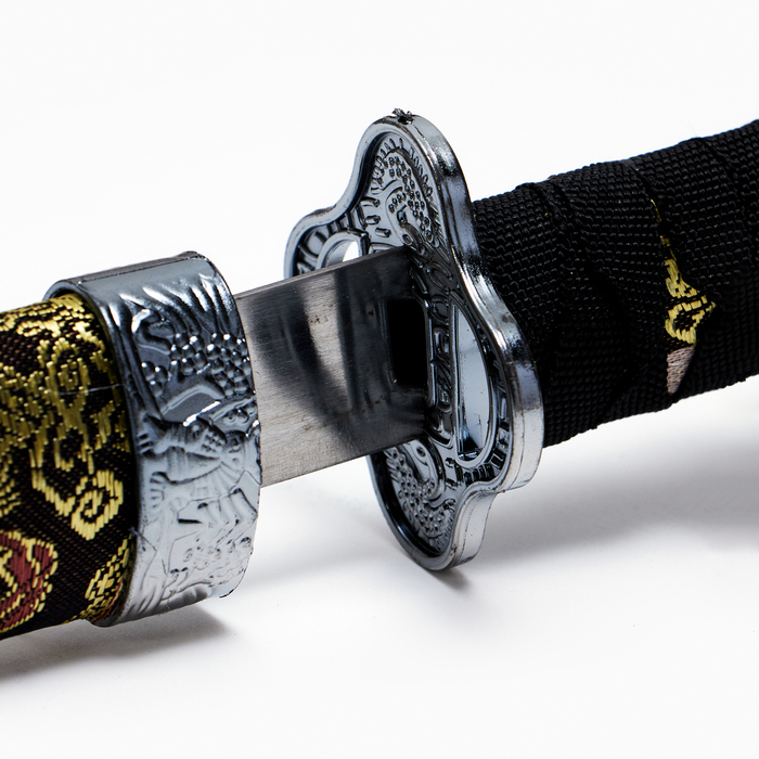 Макет оружия «Сувенирные катаны на подставке 3в1. Драконы на чёрном», подарочный набор, ножны ткань, 47 см; 70 см; 89 см