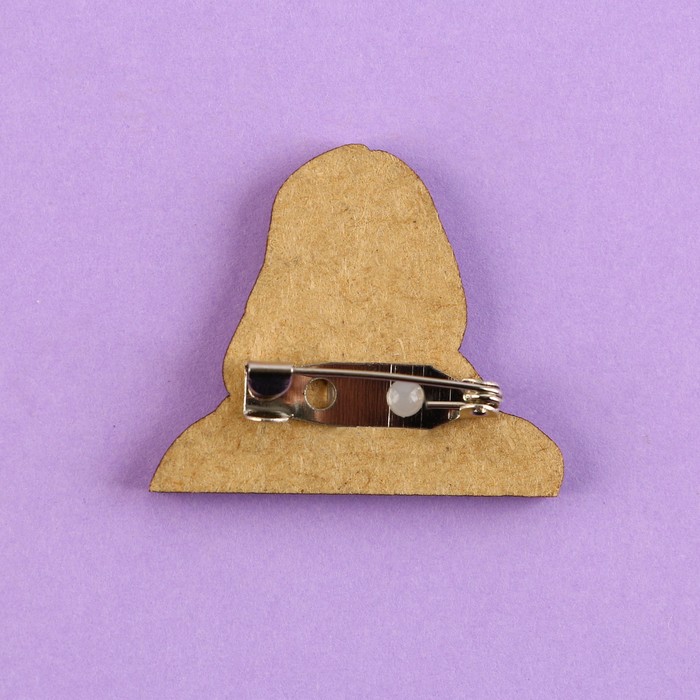 Значок деревянный «Девушка в цветах», аниме, 3.3×2.8 см