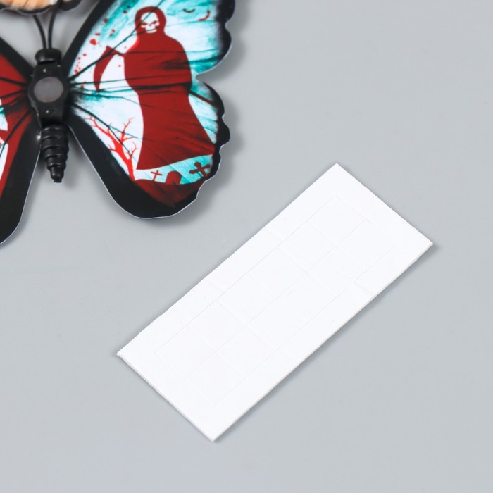 Набор магнитов на холодильник пластик «Бабочки. Кошмар», 12 шт. 10 см