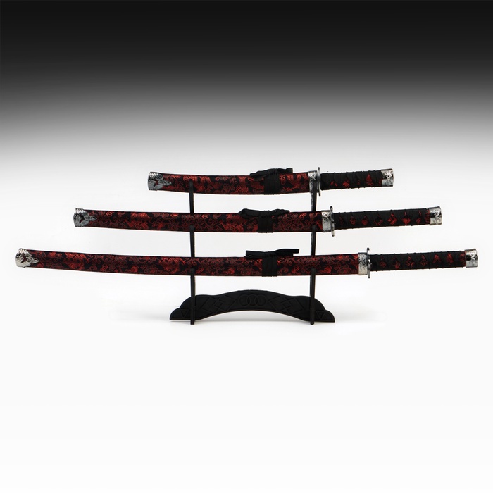 Макет оружия «Сувенирные катаны на подставке 3в1. Драконы красные на чёрном», ножны ткань, 47 см; 70 см; 89 см