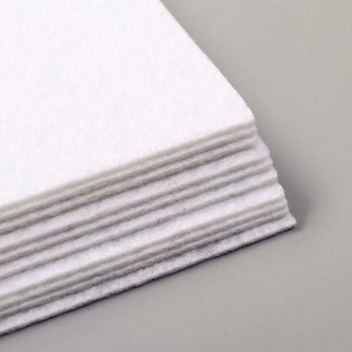 Фетр жесткий 1 мм 20×30 см белый