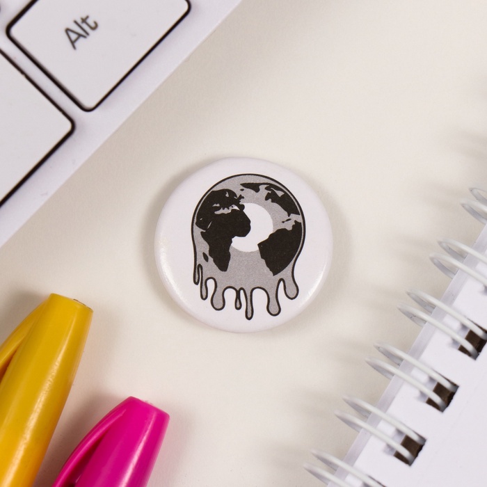 Набор значков на одежду, рюкзак, сумку «Чёрное и белое», 3 шт., d=25 мм, закатные, 7×7 см