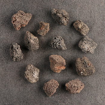 Набор камней коллекционных сувенирных «Обсидиан колотый», кристаллы, фракция 2-3 см, 100 г