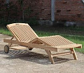 Шезлонги