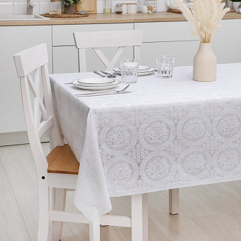 Клеёнка на стол «Роуз», ажурная, ширина 137 см, рулон 20 метров, толщина 0.2 мм, цвет белый